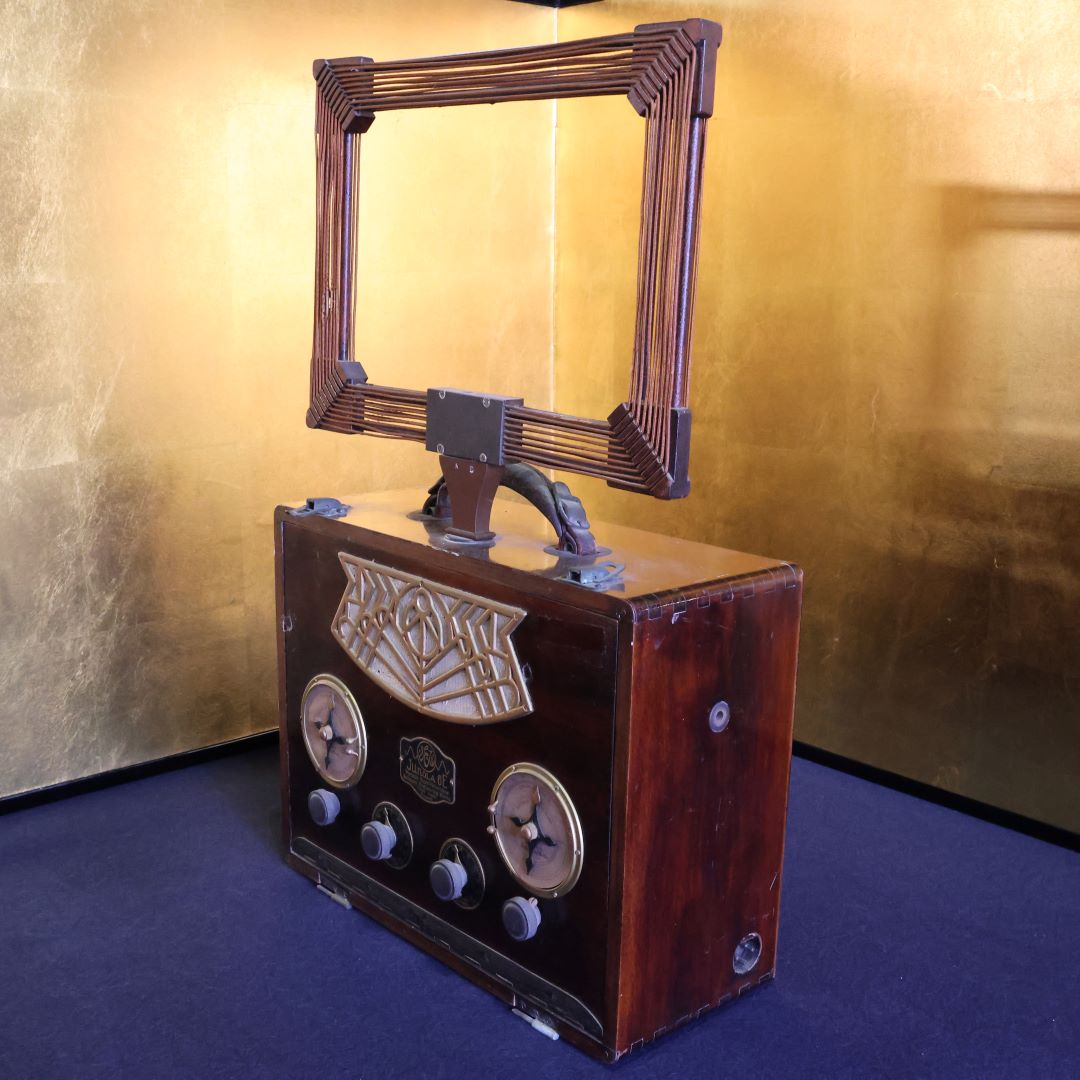 レトロ JUNOLA 6E 芝浦工業所 東京 日本 特許取得 スーパーラジオ