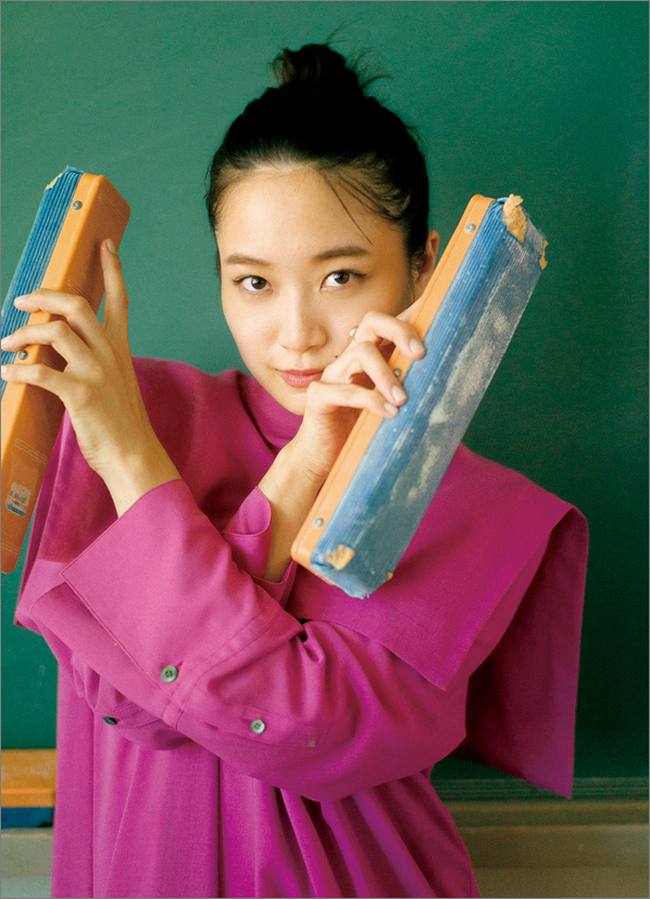 MEMBER'S限定】2023年度 卓上カレンダー | 深川麻衣 | 深川麻衣