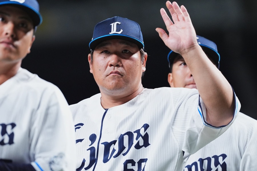 周囲は期待も「気にしてない」 中村剛也が明かした大偉業への