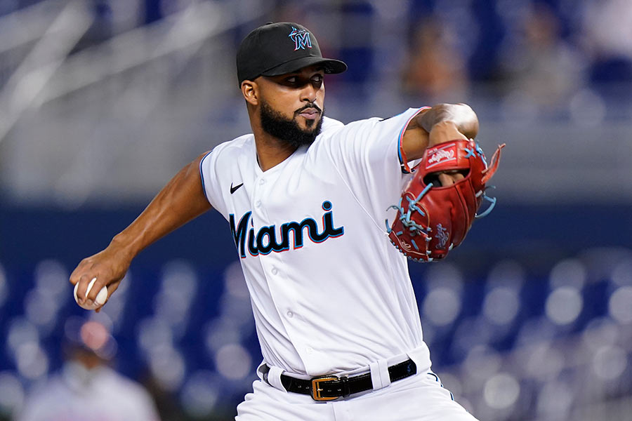 球速161キロで45センチも変化した