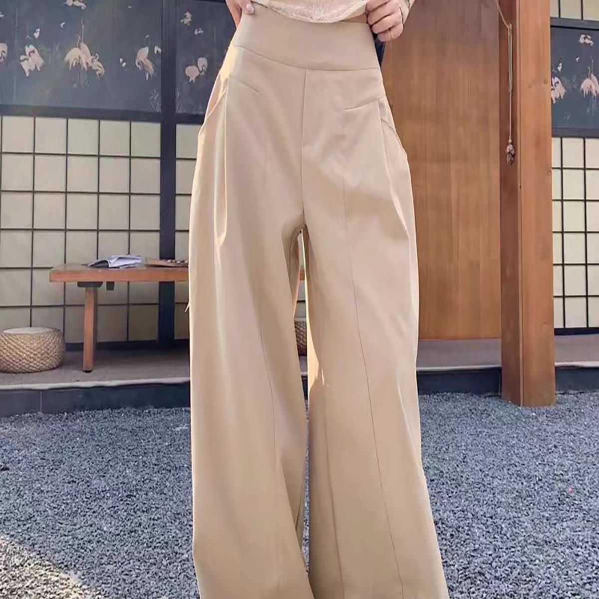 美脚見えタックワイドパンツ ベージュ ベージュ|ワイドタックパンツ