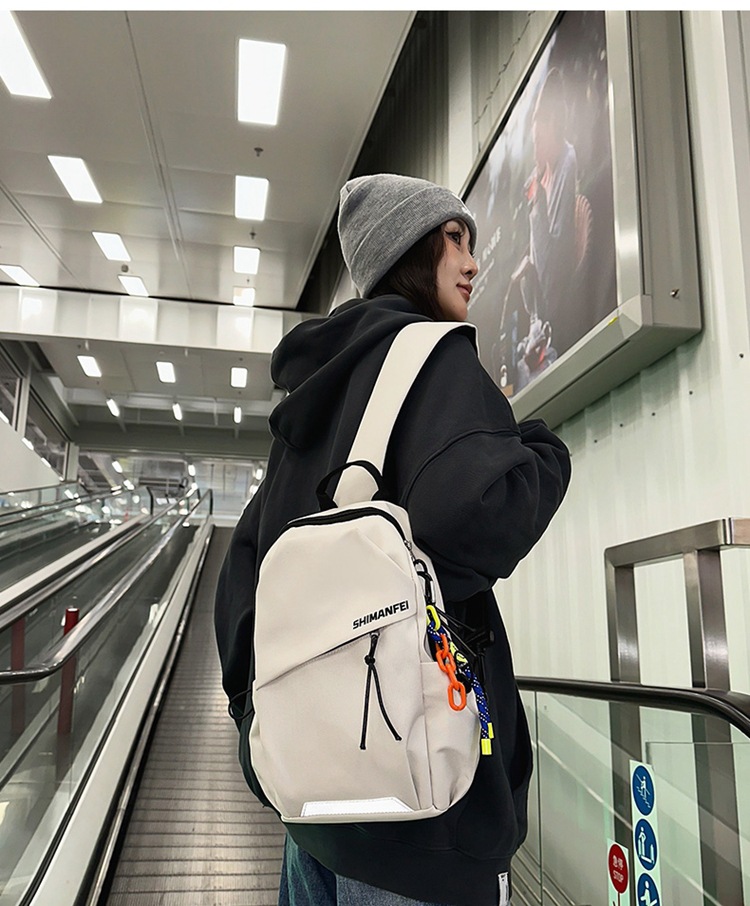 両手が空いて楽々お出かけ！ボディバッグで快適なマザーズバッグ10選