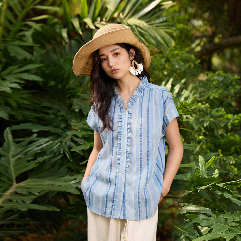 フリルブラウス 縦ストライプ前立てフリルブラウス 裾 フリル|フリル