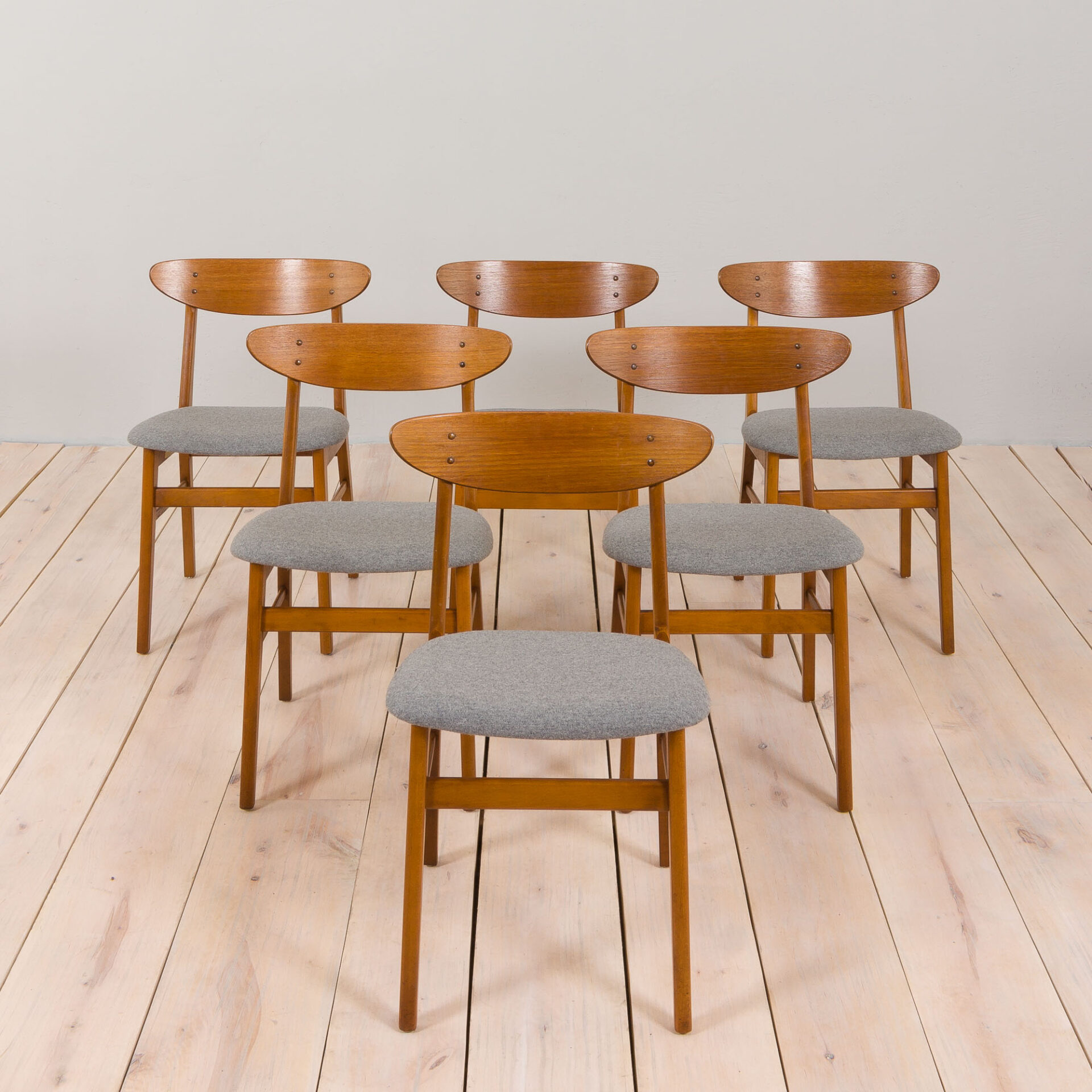 Set of 6 mid century modern Farstrup chairs in gray wool and teak