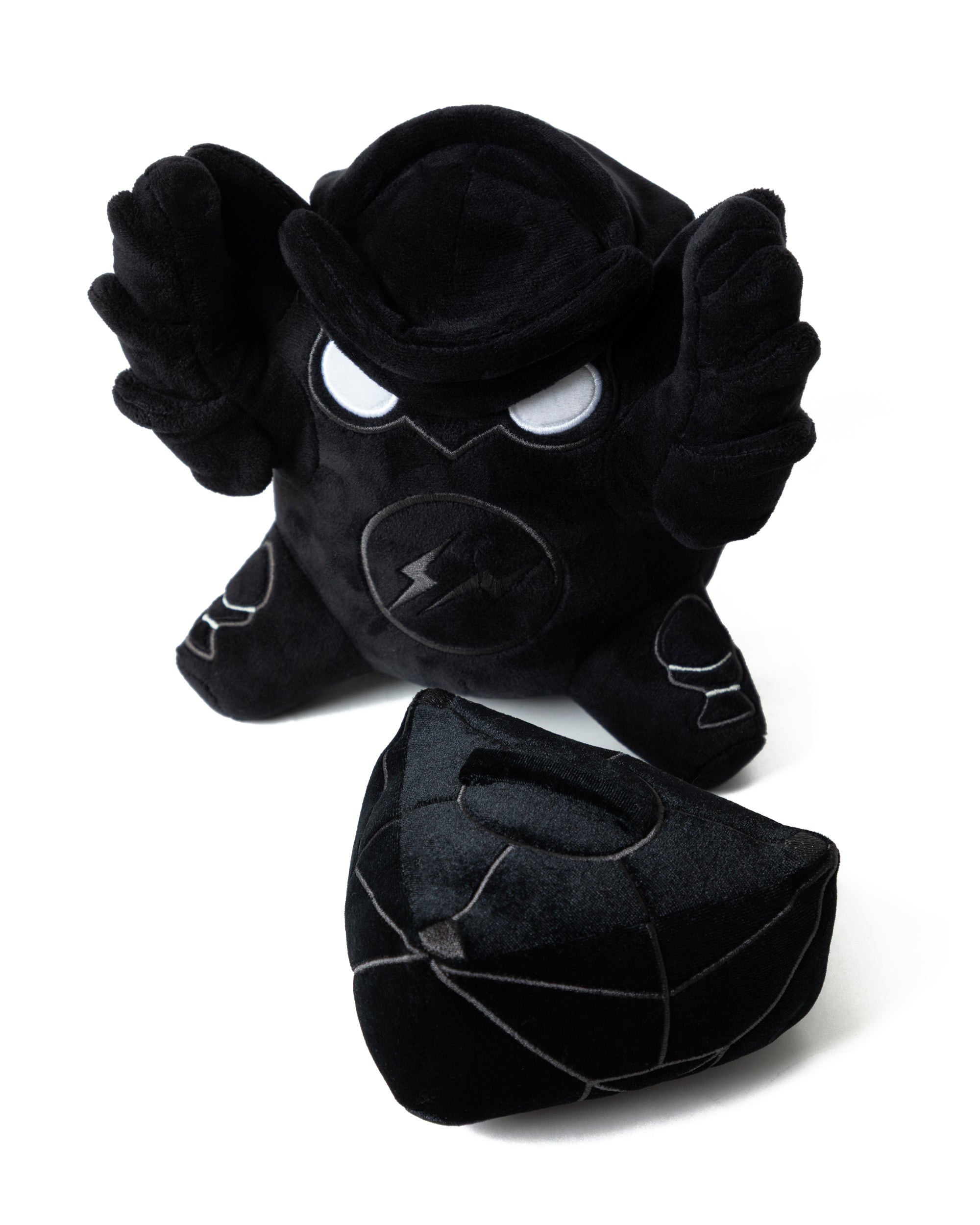 VLRNT // FRGMT WNGMN ぬいぐるみ – FUTAROKU