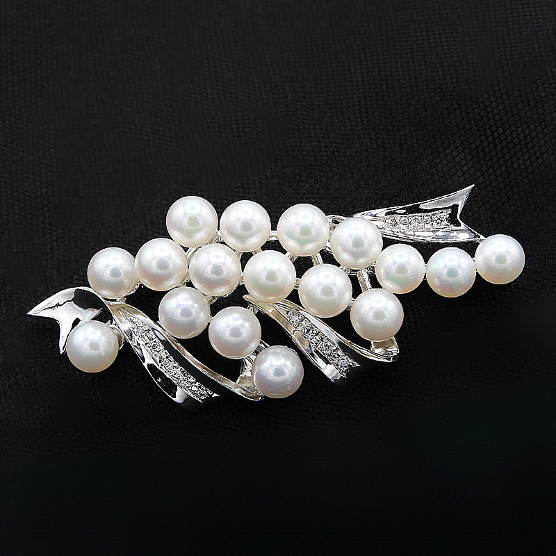 アコヤ真珠 パール ブローチ 5.5mm 17個付 SV925 (25106) 真珠 パール