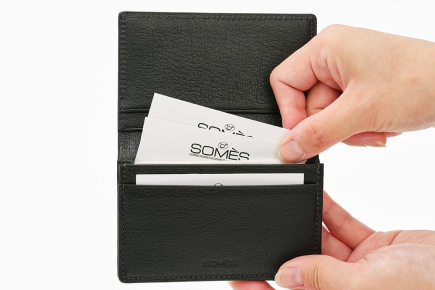 d2a229e7-1c88-4f48-a1d2-