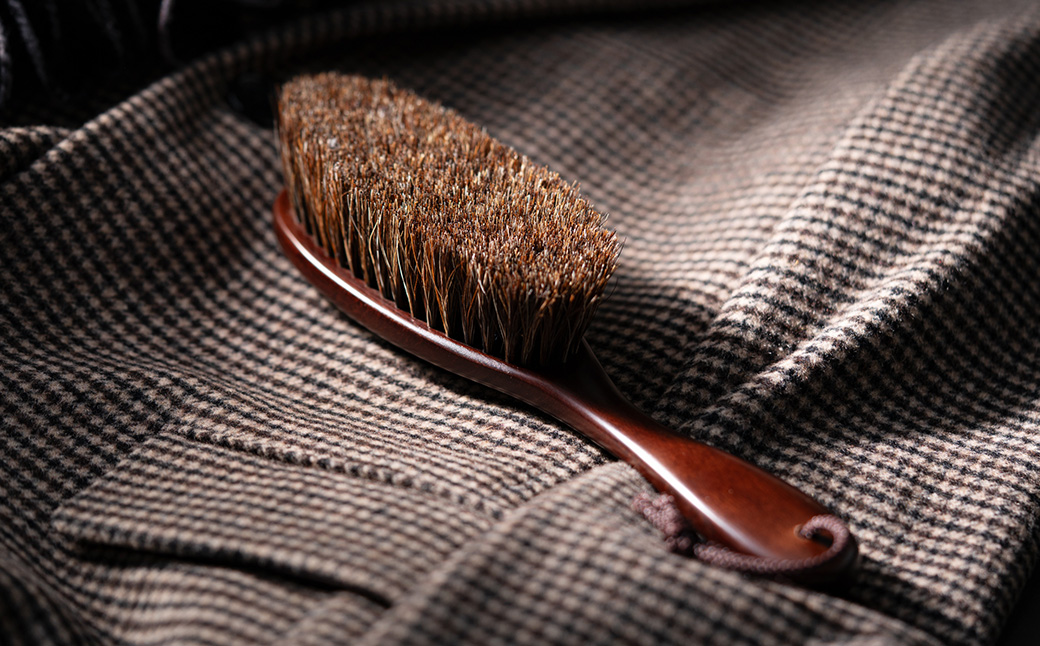 ナカタハンガー】洋服ブラシ（馬毛）: 豊岡市ANAのふるさと納税｜ANAの