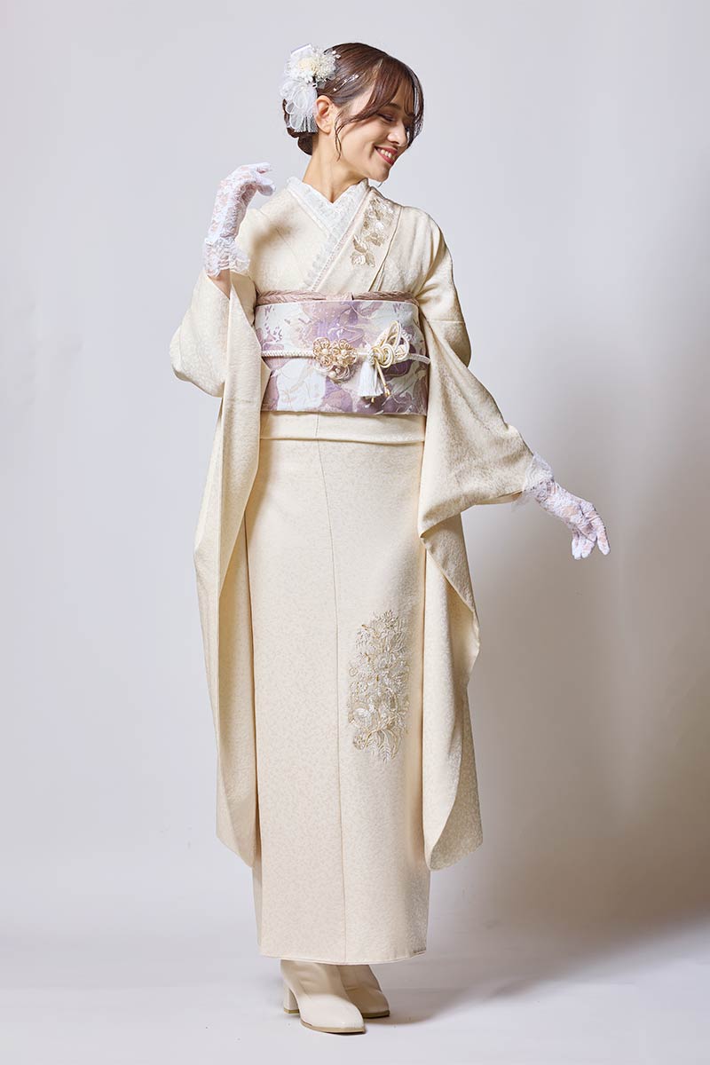MK-1503】クリーム色の上品な刺繍が映える華やか振袖 | MK振袖スタイル