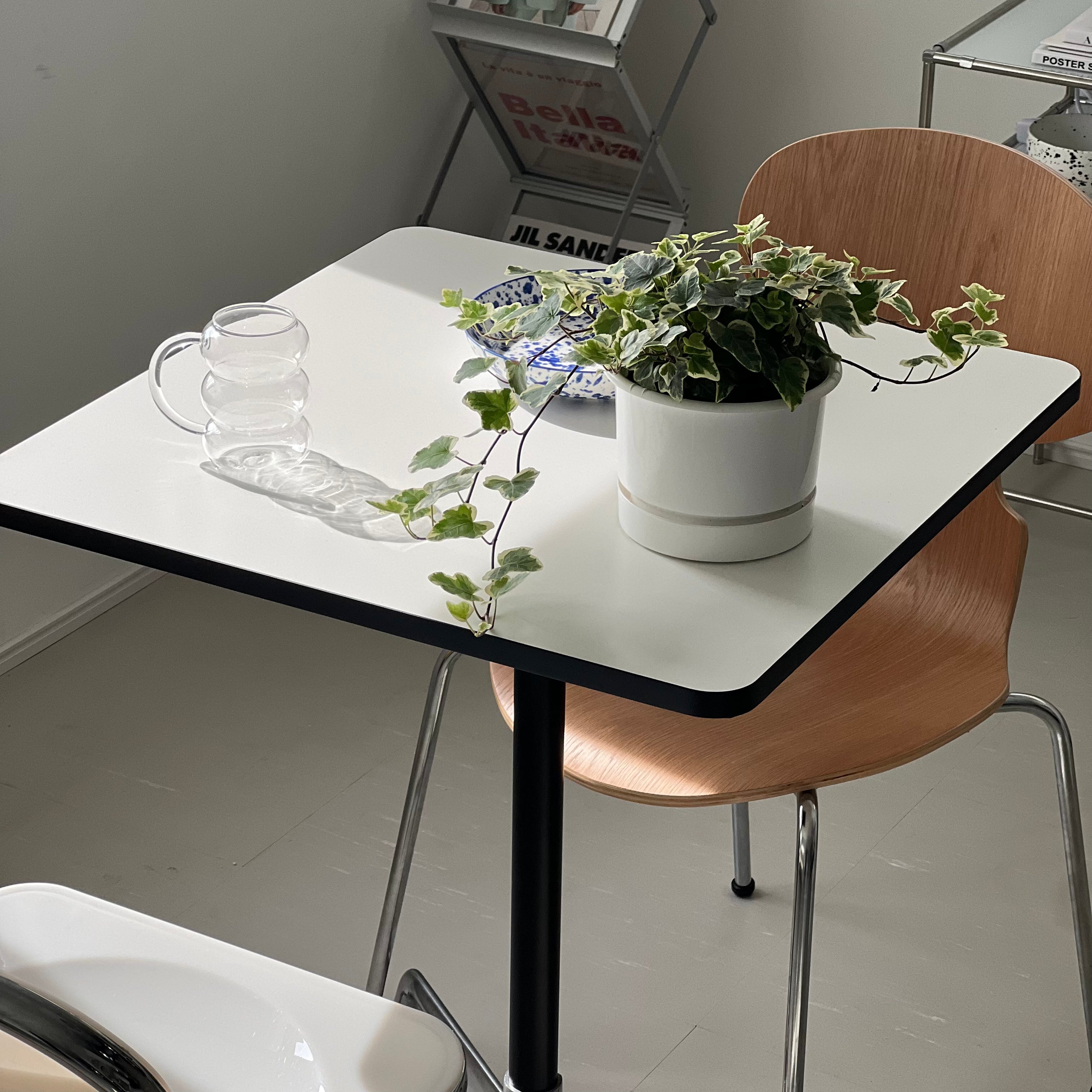 furnihunter【即納】ディーンテーブルスクエア/四角/モダン 机