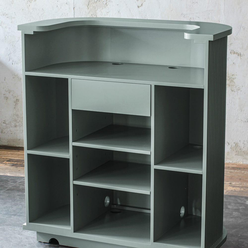 レジカウンター】コンテンポラリーな空間に牽引レジカウンター「カミラ