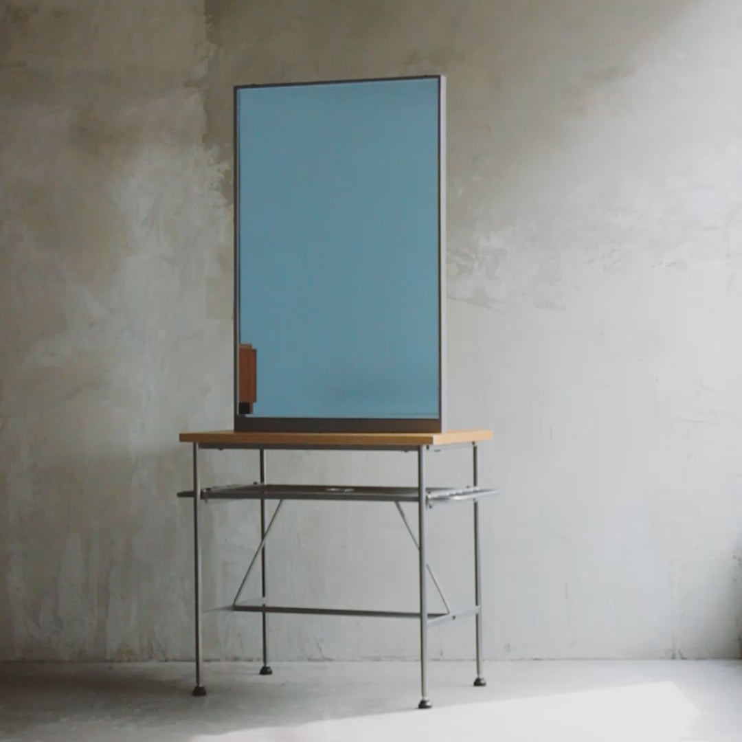 アイアンドレッサー ローガン スクエア 片面美容室セット面 | 2023.07