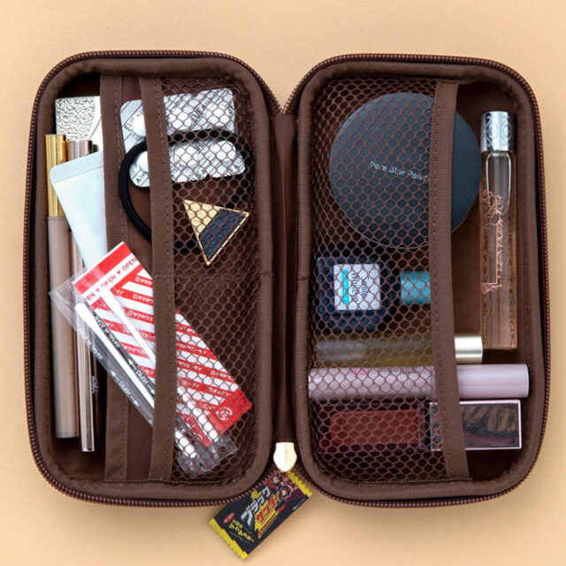 ▷ファミリーマート限定 ブラックサンダー ハードケース＆ポーチセット