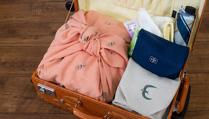 100 ミナ ペルホネン リネンエンブロL【箱入】choucho サーモンピンク