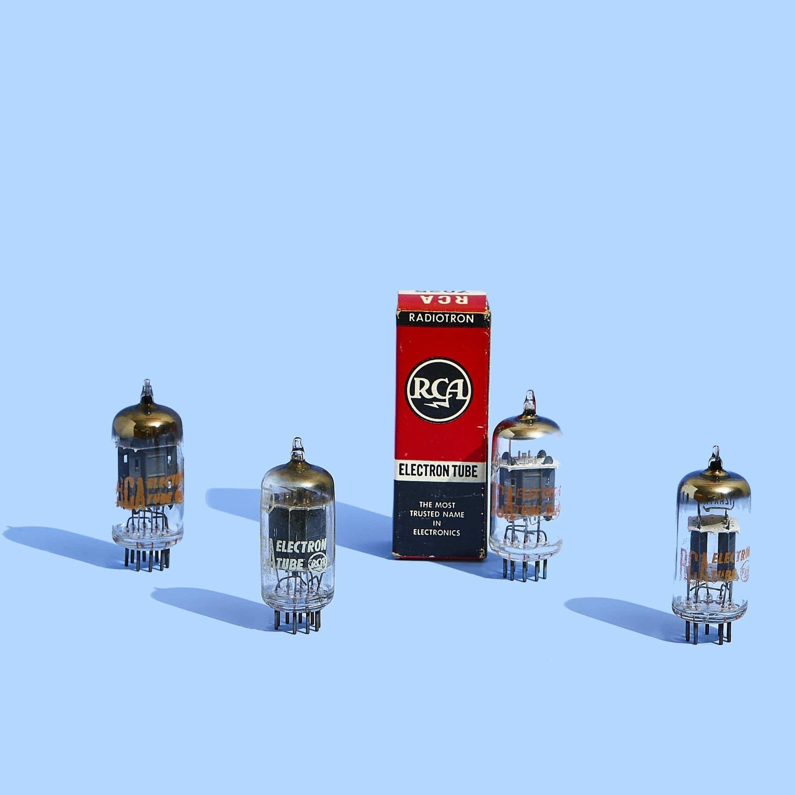 RCA 12AX7 (Black, Short, Long Plates) | NOS Vintage Valves | Fuzz