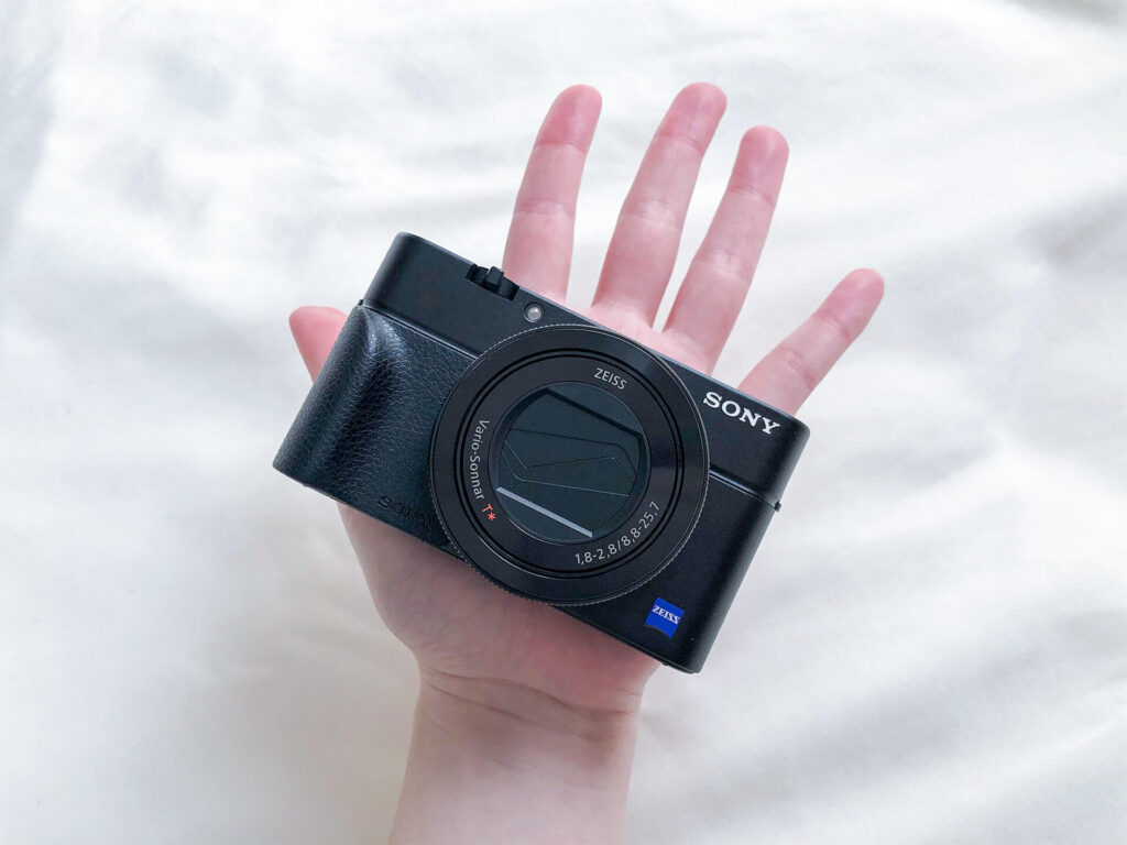気軽に持ち歩けるコンデジカメラを買いました｜ SONY RX100M4｜Fuyuna Blog