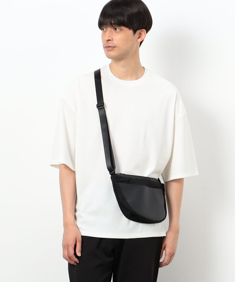 サフィアーノ 型押し ワンショルダーバッグ（47-89XG05-204