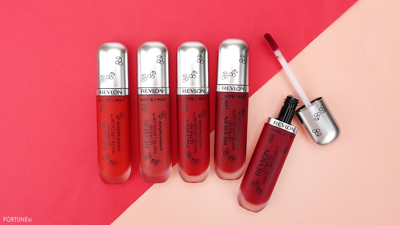 レブロン2021春新作コスメ〉さくらんぼ色の『ウルトラ HD マット