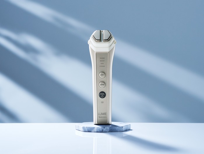 角質除去・高浸透・リフトケアが叶う3in1美顔器「ルミエ」がナリス