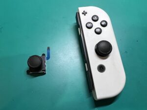 特定の方向だけ操作出来ない！？本日はNintendo Switch(ニンテンドー