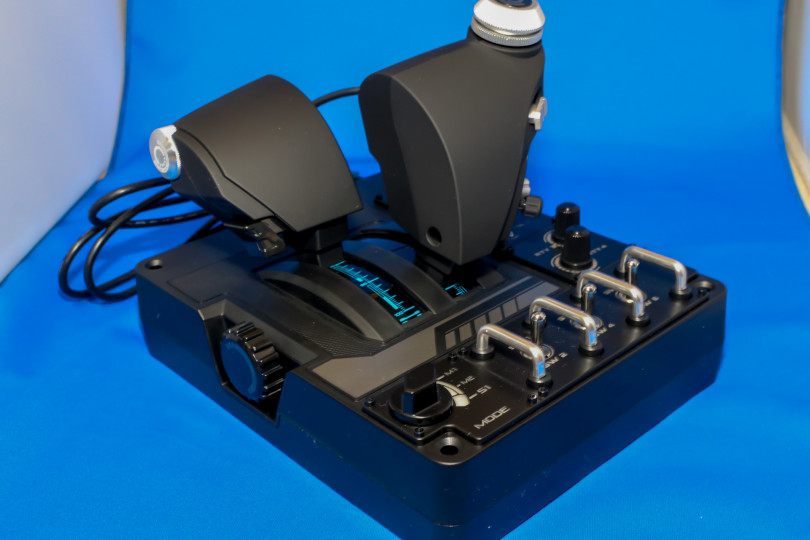 Logicoolの最新フライトスティック「X56 H.O.T.A.S.」レビュー