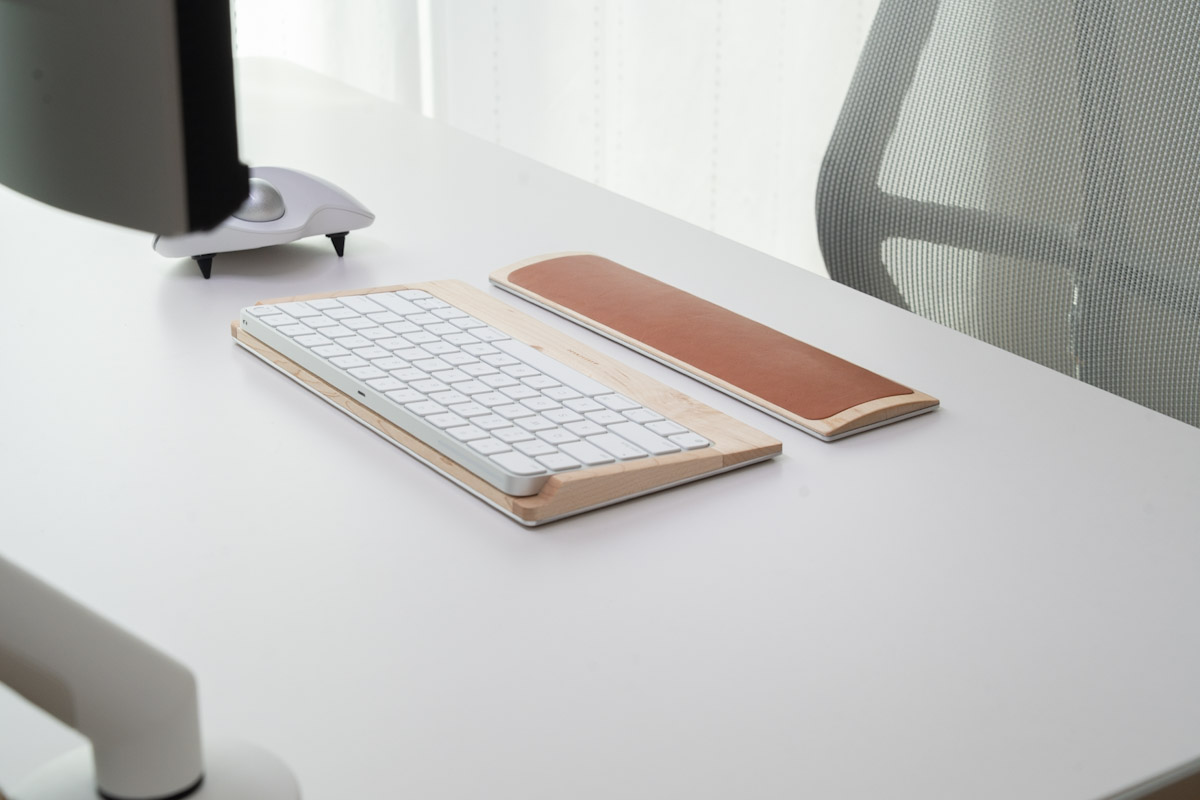 GROVEMADE キーボードトレイ&リストレストをレビュー｜デスクにある