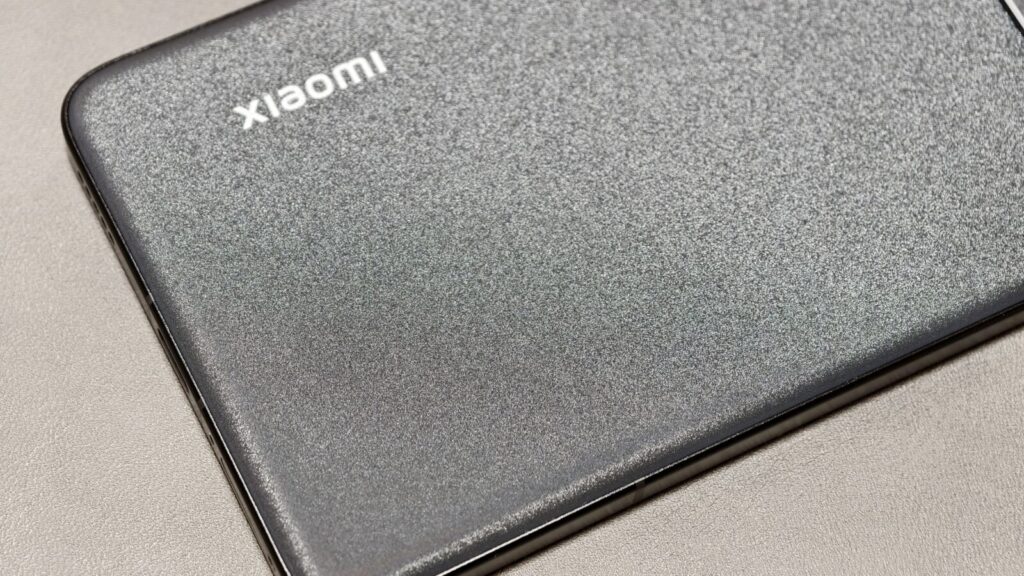 Xiaomi 14T Pro レビュー】LeicaカメラとAI機能が変える、スマホの常識