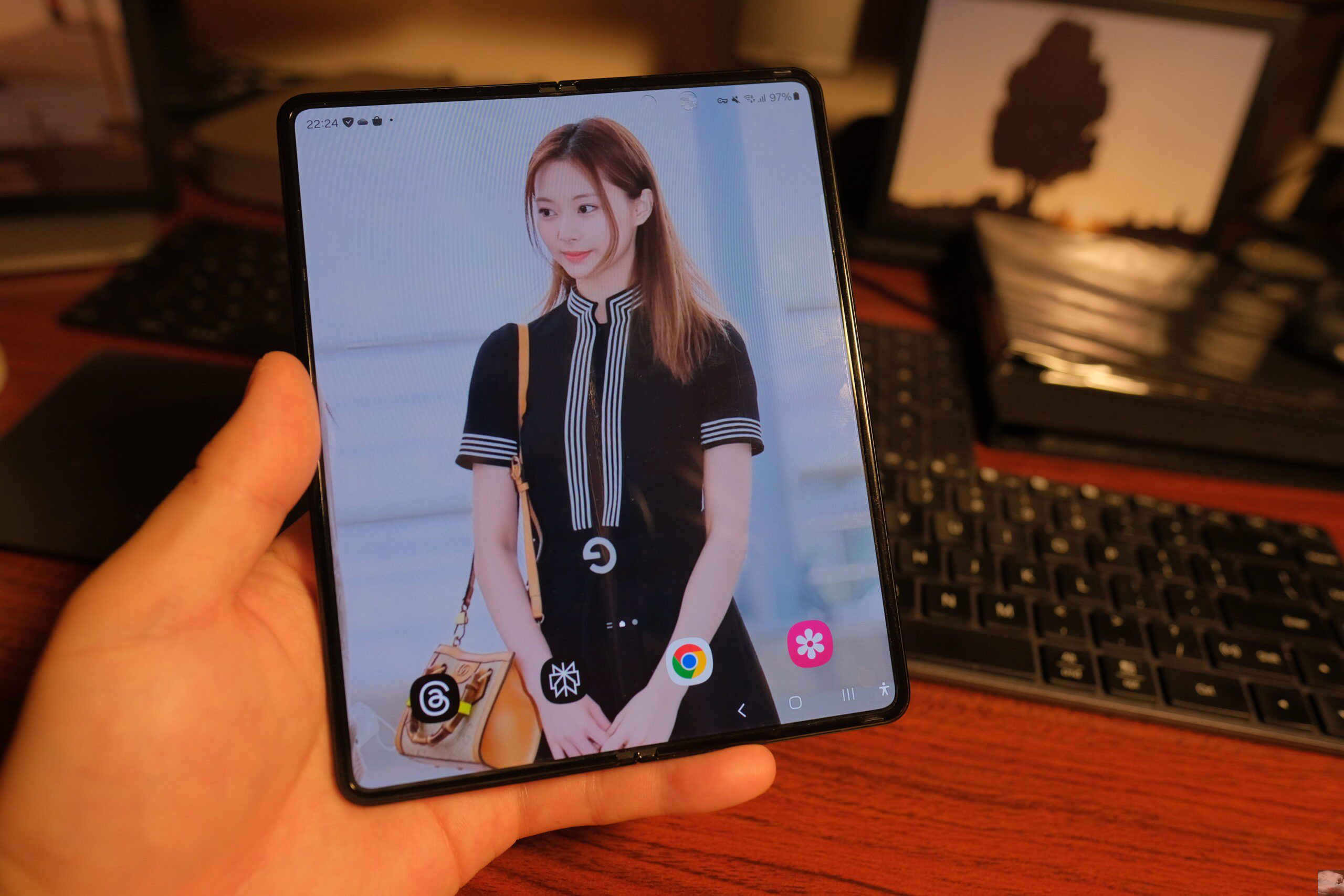 ヤバそうなGalaxy Z Fold 3でメインディスプレイ破損RTAを開催すること