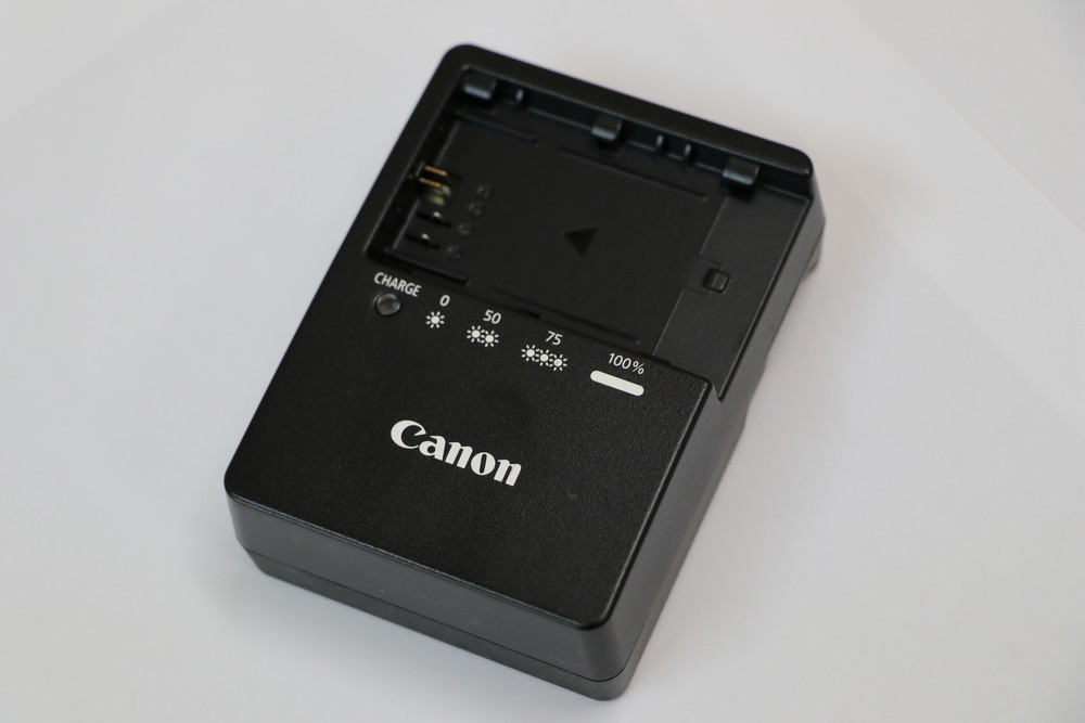 EOS 80Dをガンガン使いたい！社外バッテリーを購入 | CPUのカボス漬け