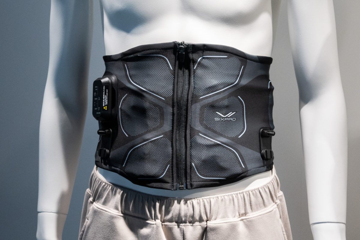 SIXPAD」10周年。“ジェルも水も不要”なEMSトレーニング機器を発表