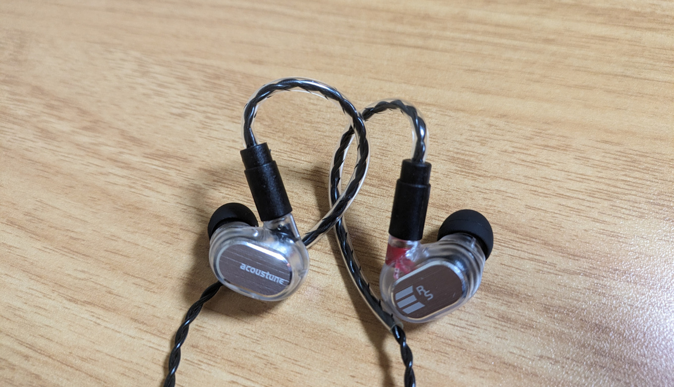 Acoustune RS THREEのレビュー。初めてのイヤモニでFPSゲームや音楽