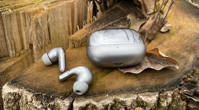 Xiaomi Buds 5 Pro review: Premium sound, powerful ANC & smart extras