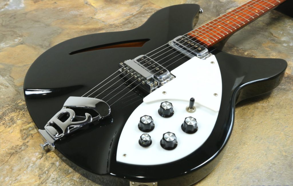 Rickenbacker/リッケンバッカー エレキギター/セミアコ 330 Jetglo