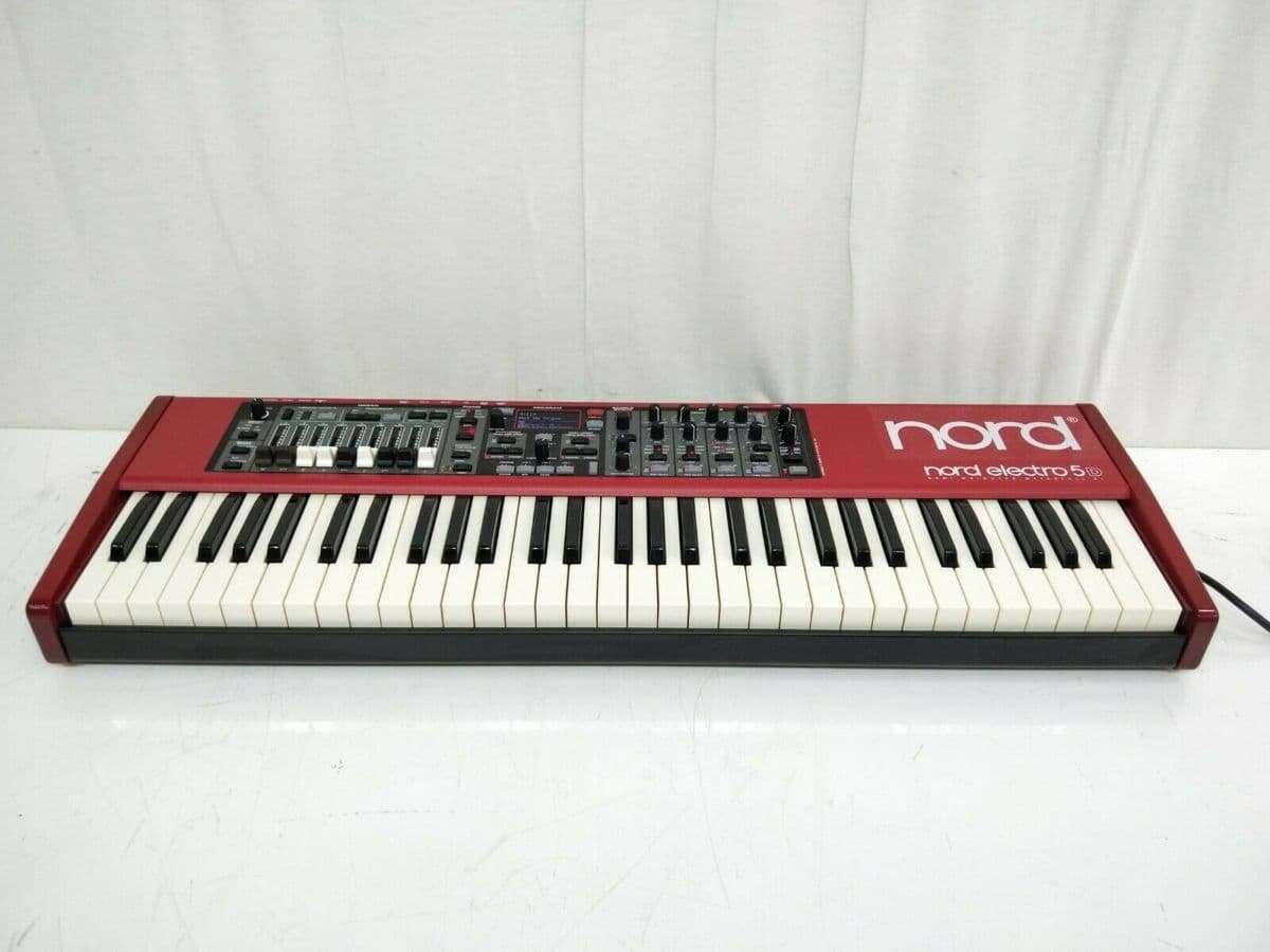 Nord Electro 5D 61 ノード シンセサイザー - 楽器の買取屋さん｜最短
