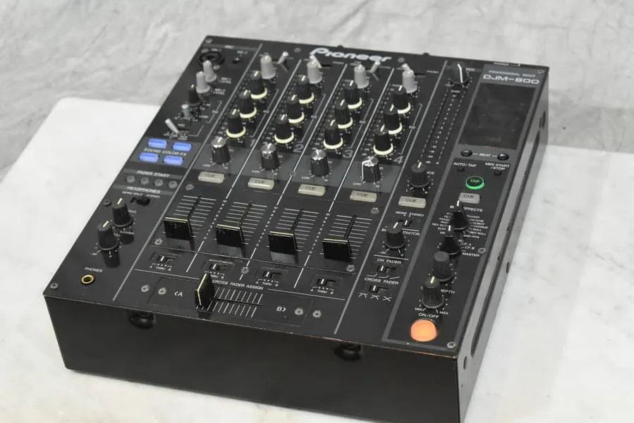 pioneer DJM-800 DJミキサー - 楽器の買取屋さん｜最短30分で出張査定