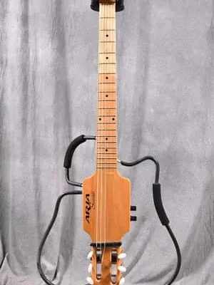 Aria/アリア サイレントギター Sinsonido - 楽器の買取屋さん｜最短30