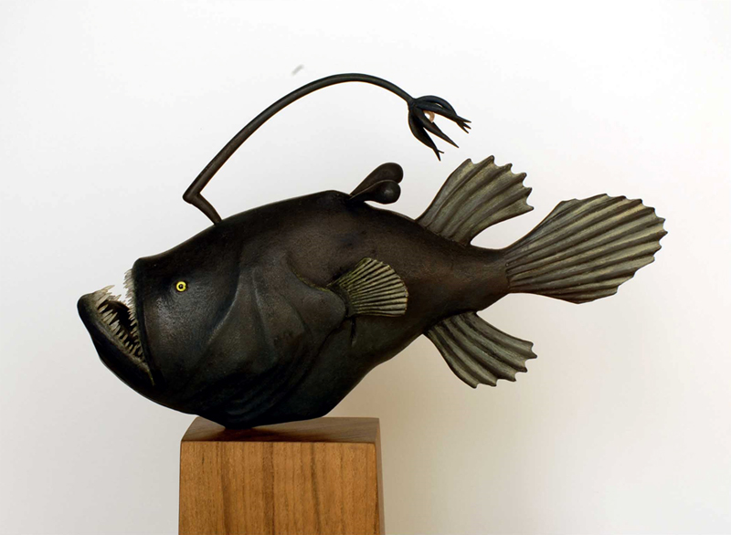 動物ノ不思議考察 黒の起源－ミツクリエナガチョウチンアンコウ