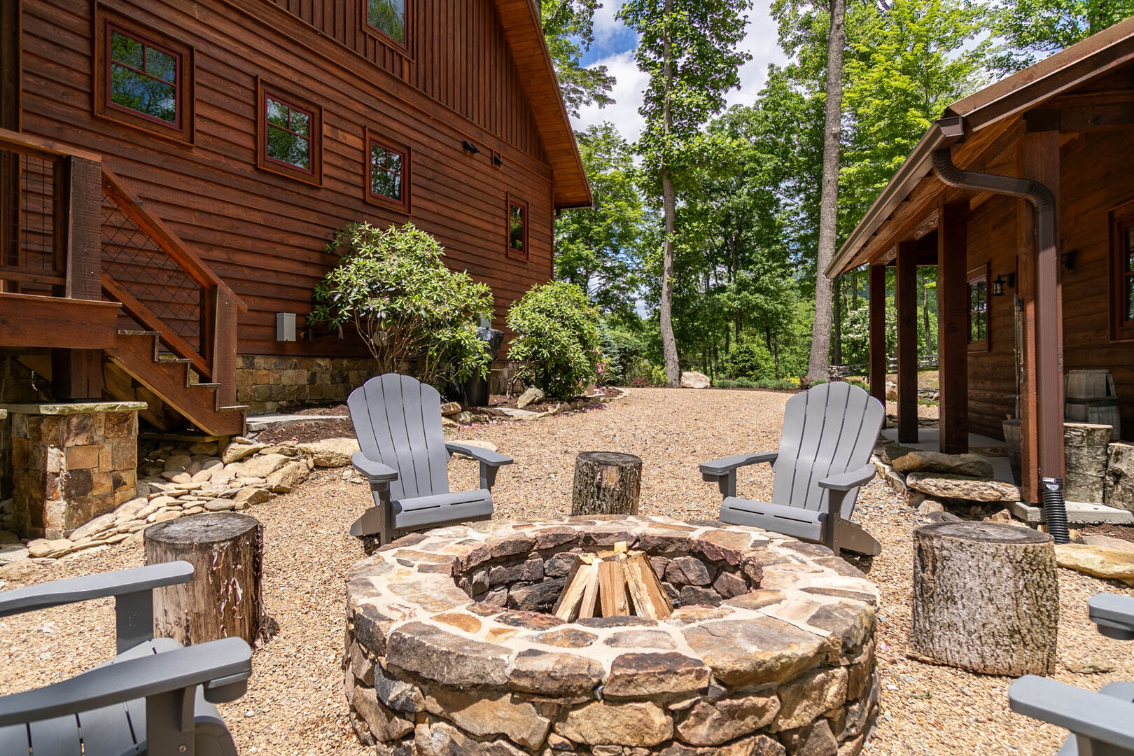 MountainAire at Eagles Nest - Blue Ridge Mountain Rentals