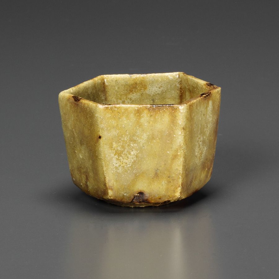 ぐい呑み 池西剛 朧月手六角盃 共箱 IGA0101_03-2.jpg