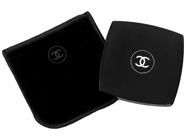 シャネル(CHANEL)のミラー(鏡)のサイズやおすすめを徹底解説