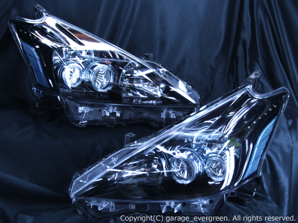 40系 プリウスα 前期 純正加工品 ブラック塗装&イカリング&白LED増設