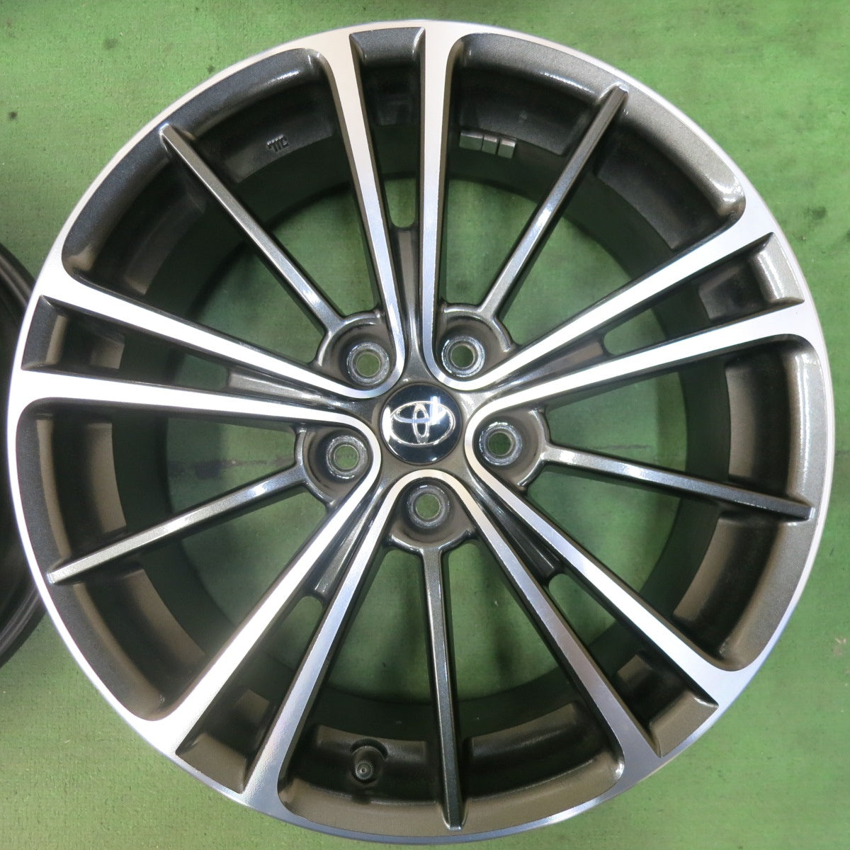 4本価格☆トヨタ ZN6 86 スバル ZC6 BRZ 純正 ホイール 17インチ 17×7J
