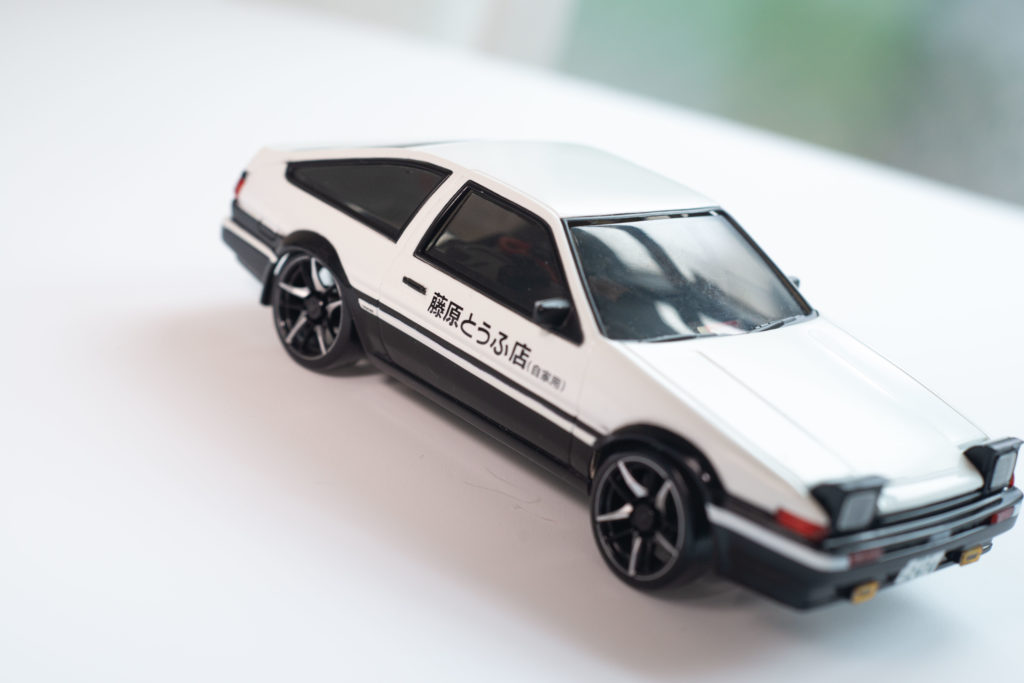 ミニッツ（MINI-Z）AWDのボディを交換。イニシャルD:トヨタ