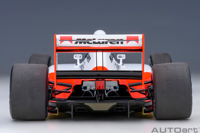 ミニカー】マクラーレン ホンダ MP4/6 セナのF1チャンピオンマシンを