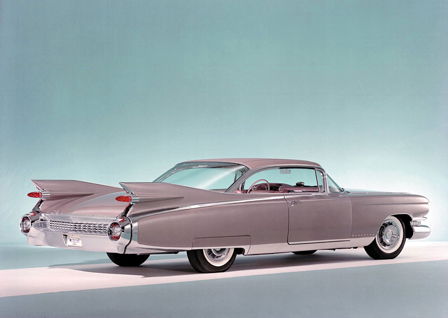 キャデラック・・・フェンダー美人なクルマ特集 | クルマ情報サイトｰ