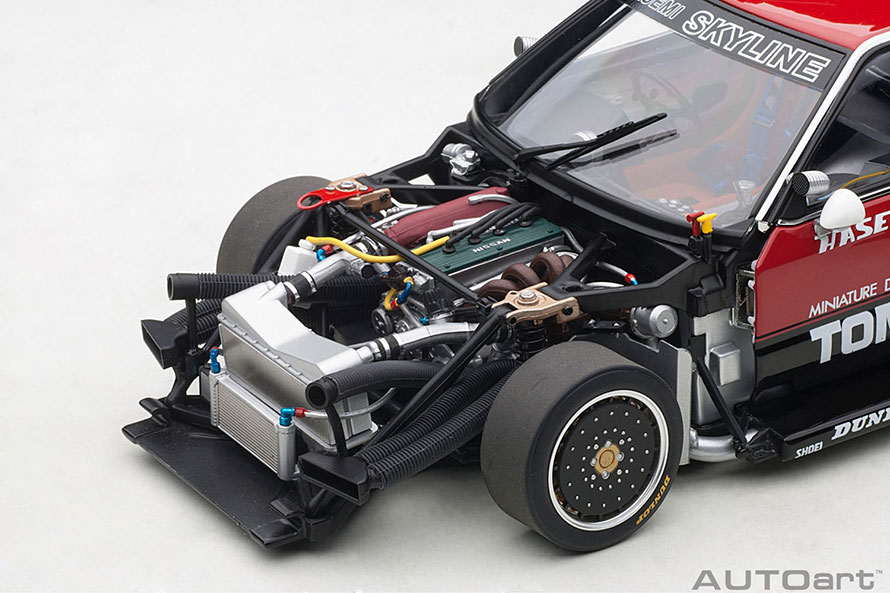 ファン待望の前期型をモデル化～ ミニカー「1/18スケール スカイライン