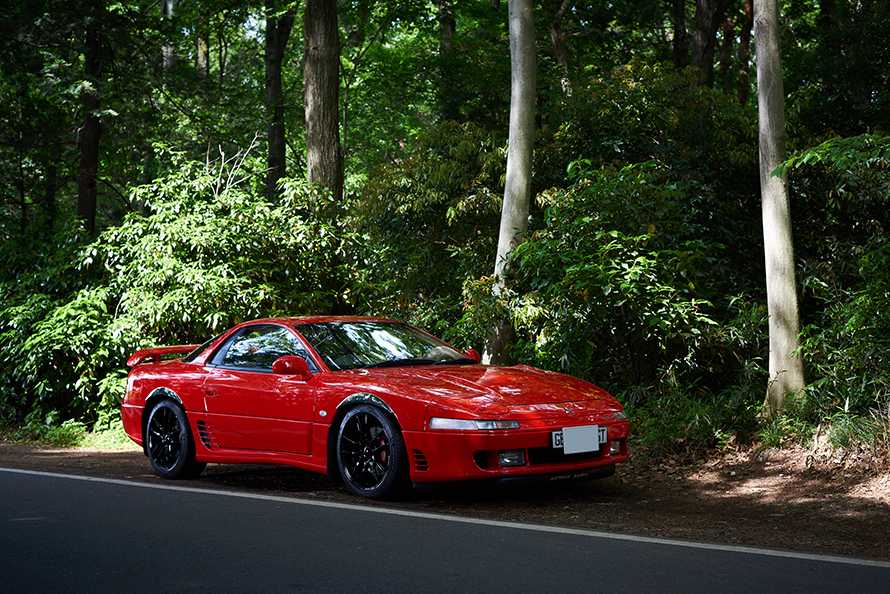 約27年・48万キロをともにしたワンオーナーの愛車。1991年式三菱・GTO