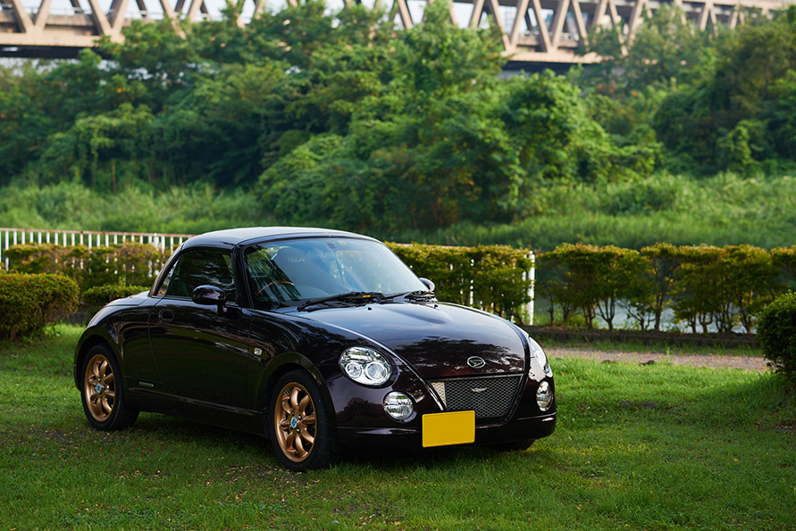初の愛車への熱い想い。2009年式ダイハツ・コペン アルティメット