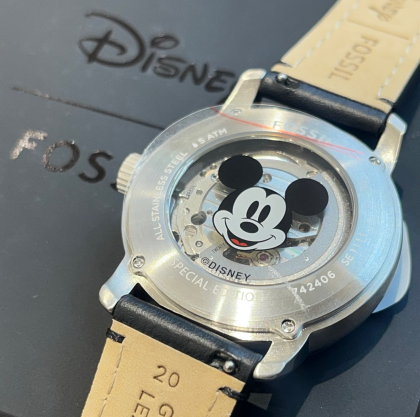 ミッキーマウス×FOSSIL スペシャルエディション｜時計倉庫トキア＋