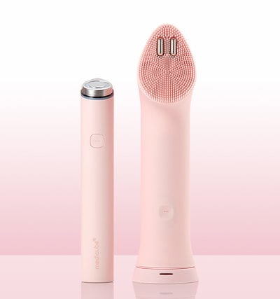 Qoo10] メディキューブ [公式] ブースター振動クレンザー(ブー : 美容